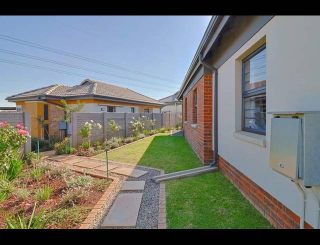 2 BEDROOM HOUSE FOR SALE IN LEOPARD’S REST